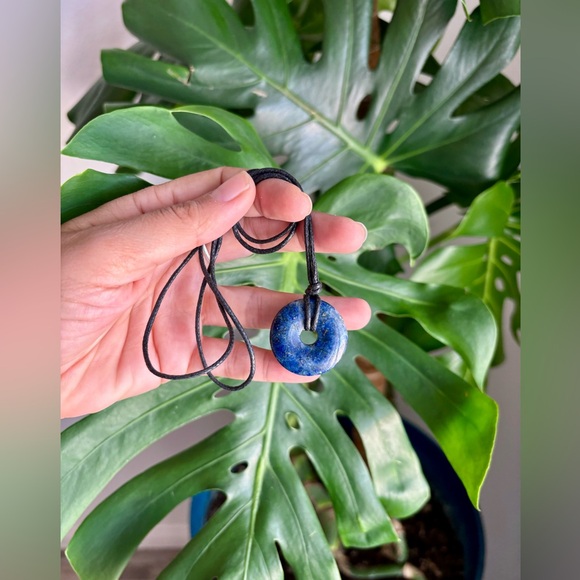Lapis Lazuli Necklace - Picture 4 of 5